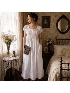 The 1 For U White 100% Cotton Nightgown Size L Cottagecore Prairie Pockets
